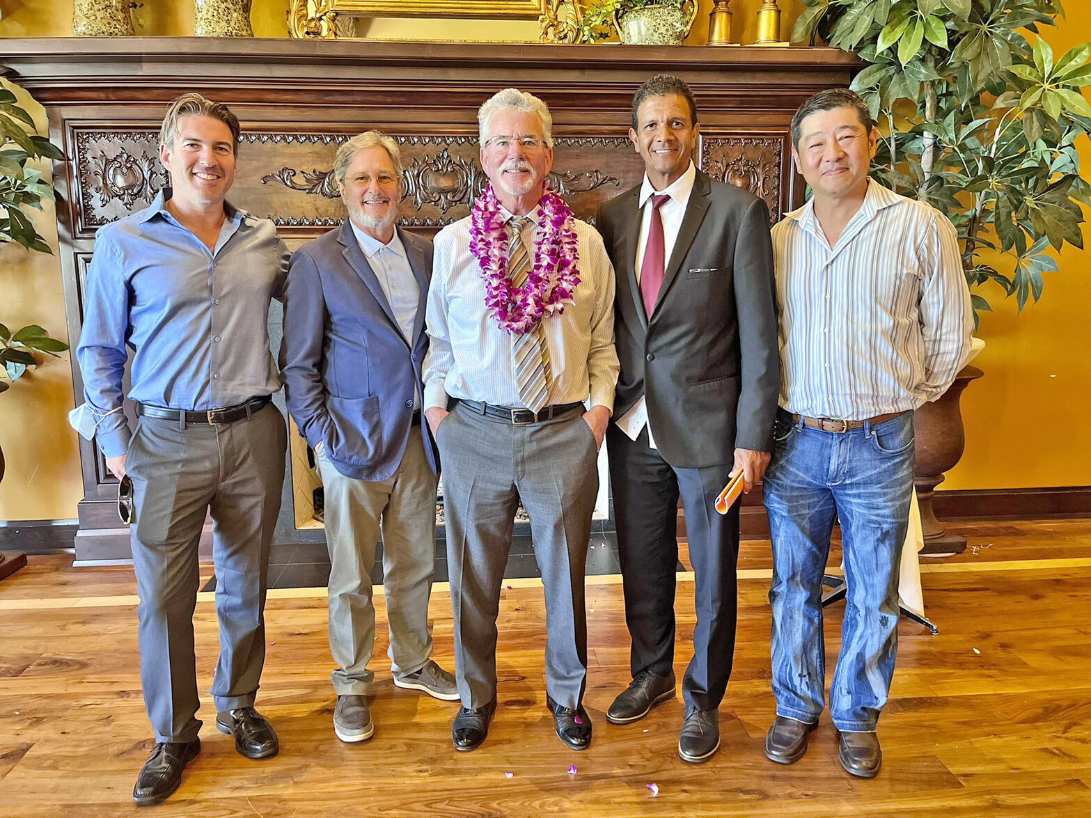Menlo School’s Bill Shine added to tennis Hall of Fame